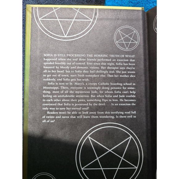 The Merciless books. Two books by Danielle Vega. - Picture 3 of 4